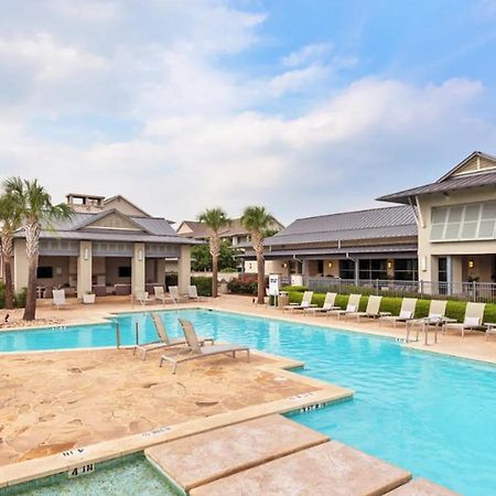 Landing At The Green At Plum Creek - 2 Bedrooms In Kyle Bagian luar foto
