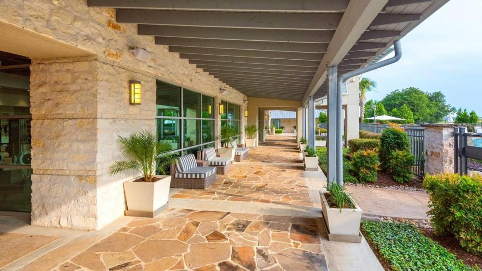 Landing At The Green At Plum Creek - 2 Bedrooms In Kyle Bagian luar foto