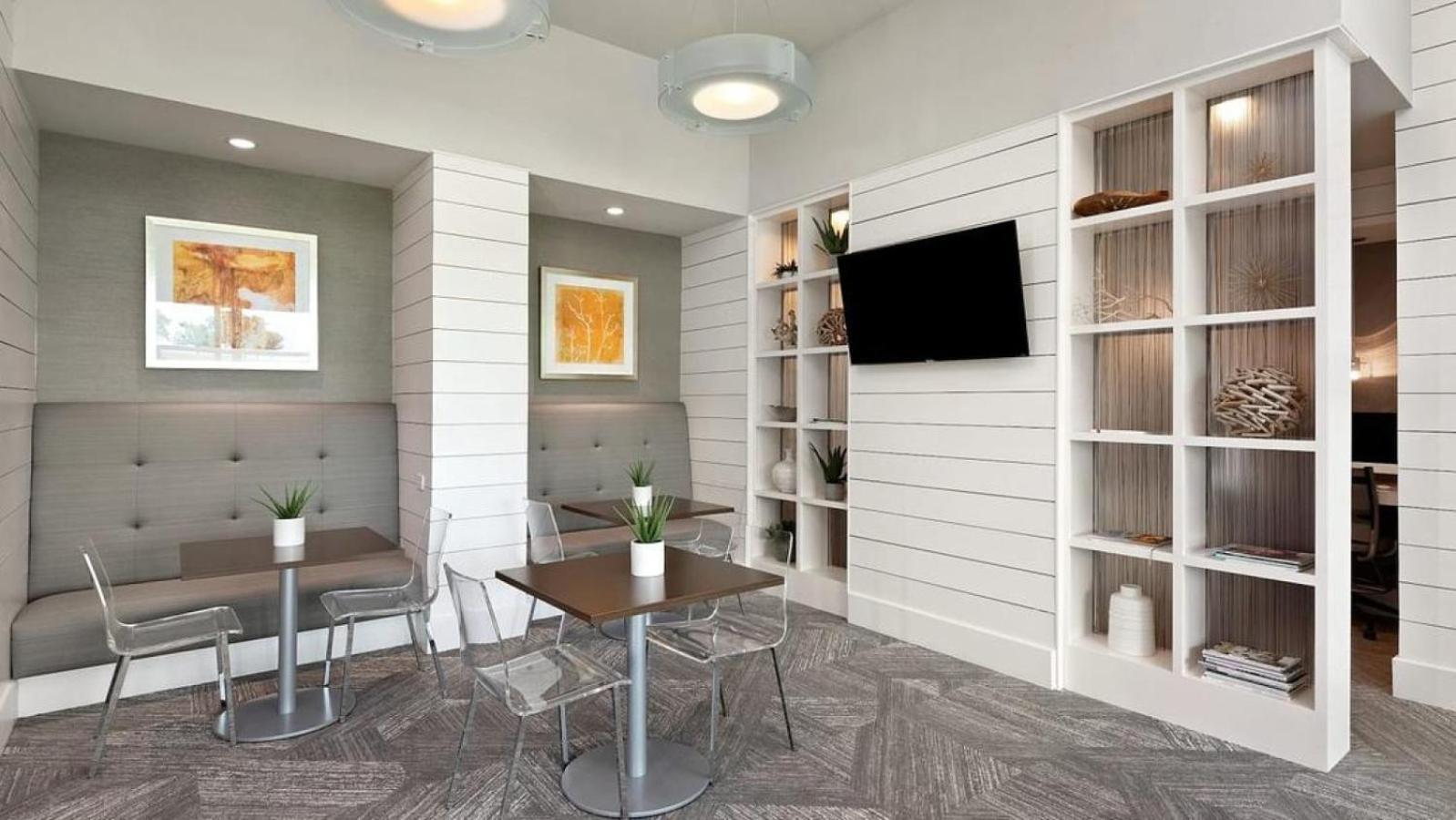 Landing At The Green At Plum Creek - 2 Bedrooms In Kyle Bagian luar foto